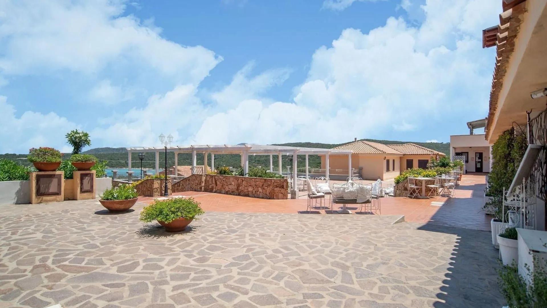 Apartment In Marinella Marinella  Italy